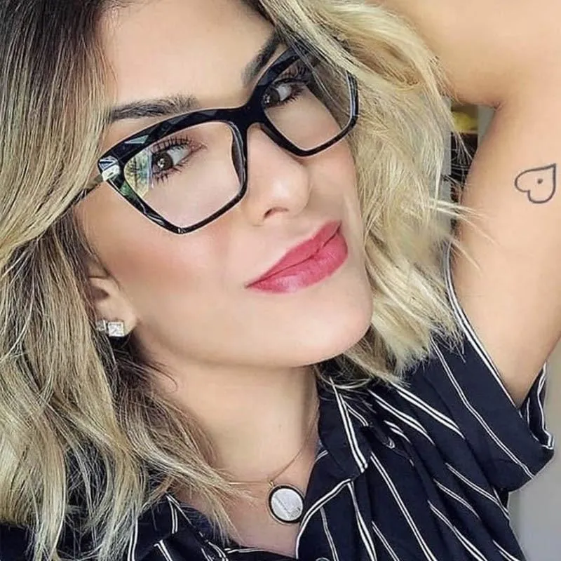 High Quality Geometric Element Frame Red Cat Glasses for Women